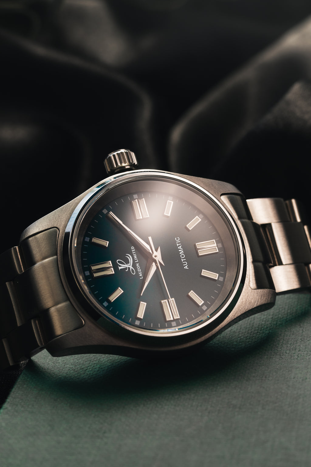 Lauzon Limited Business 36mm